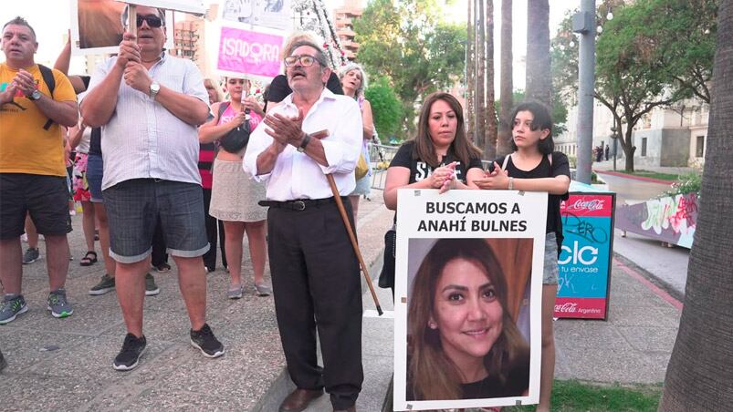 La familia de Anahí exigió la aparición con vida de la mujer. Foto: Adriana Zanier/El Doce.