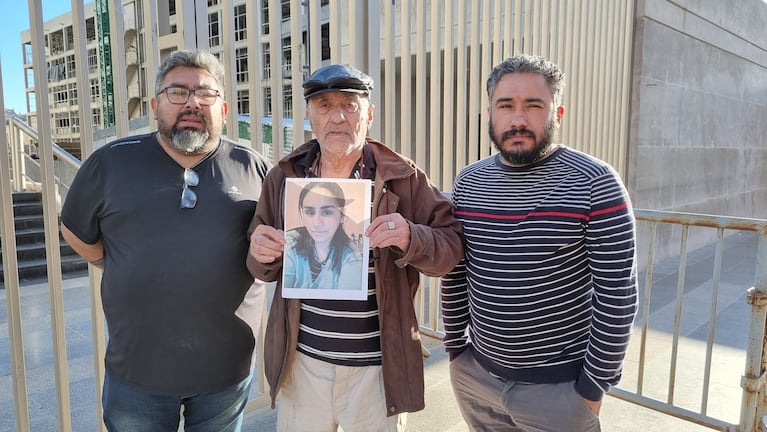 La familia de Jéssica Domínguez reclamó ante Tribunales.