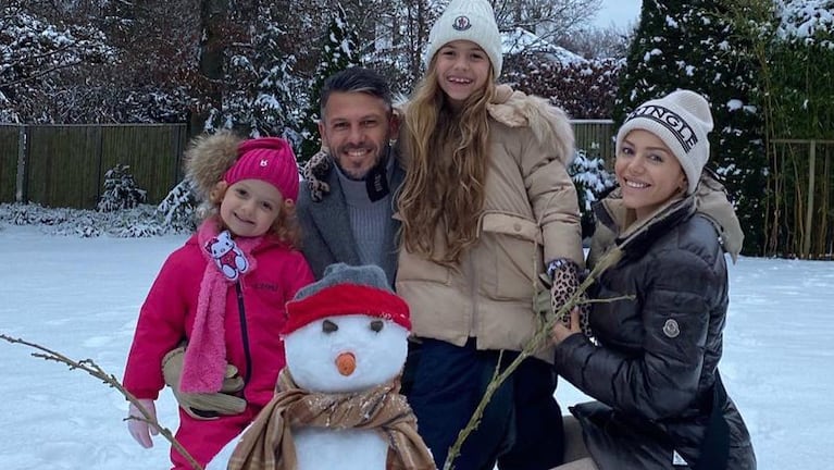 La familia Demichelis disfrutando de la nieve en Alemania.