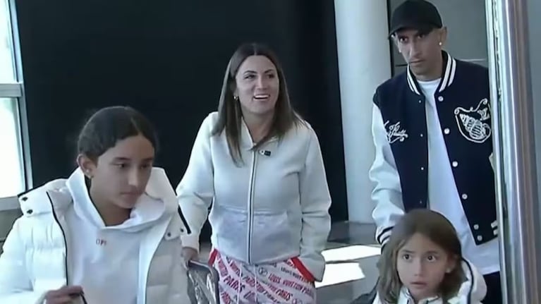 La familia Di María, en Buenos Aires para el gran homenaje que se le viene a Fideo.