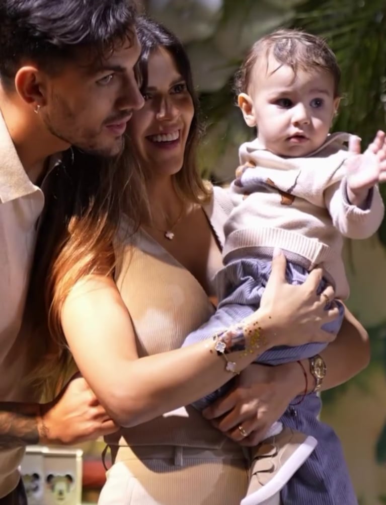 La familia Paredes festejó el bautismo y el primer año de Lautaro.