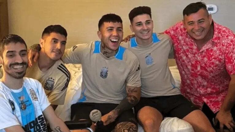 La felicidad de Juan junto a sus ídolos.
