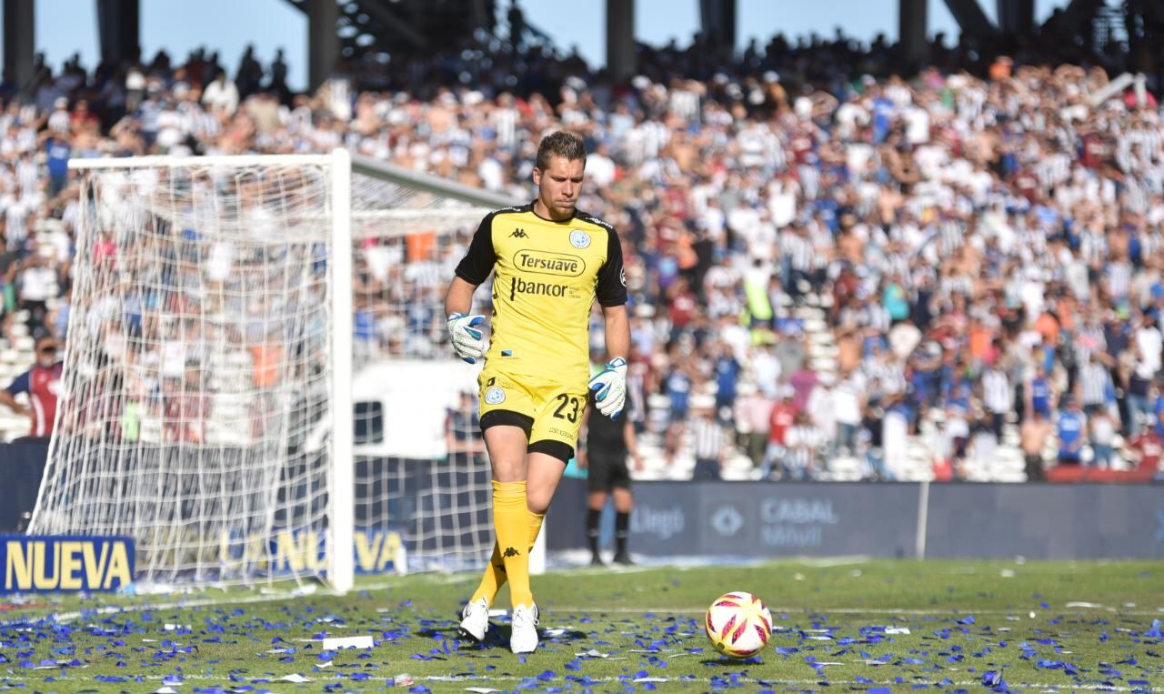 La fiesta del clásico, otra vez en el Kempes. Foto: Lucio Casalla / ElDoce.tv.