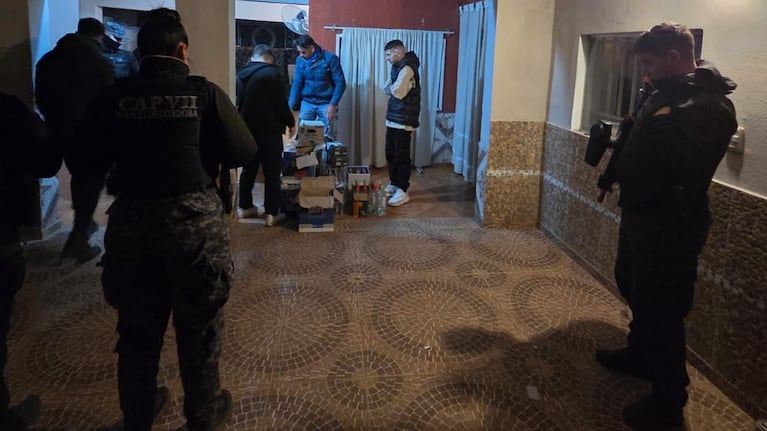 La fiesta era desarrollada en Córdoba sin ningún tipo de habilitación. Foto: Prensa Municipalidad.