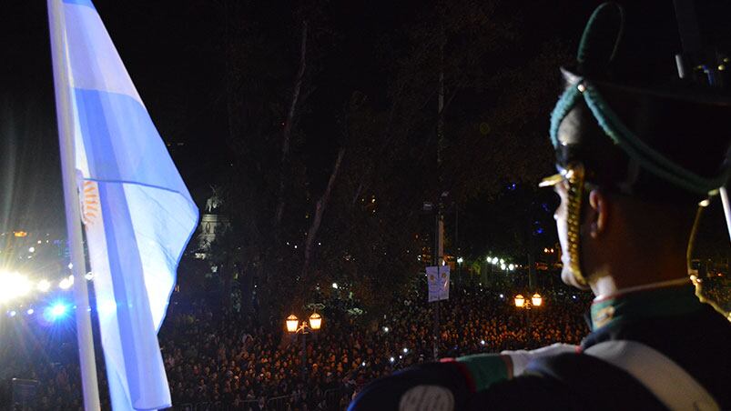 La fiesta patria se vivió en la Plaza San Martín. Foto: Maxi López / ElDoce.tv.