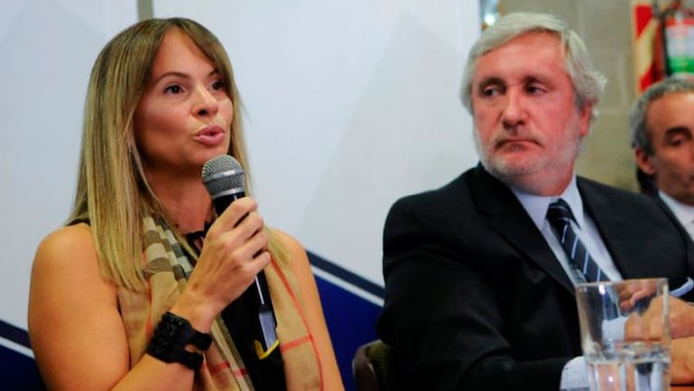 La fiscal María Soledad Garibaldi y el procurador general bonaerense, Julio Conte Grand.