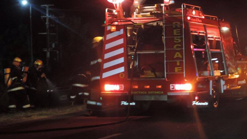 La foto de los Bomberos que genera dudas y comentarios.