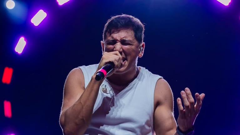 La foto del cantante que causó revolución en las fanáticas.