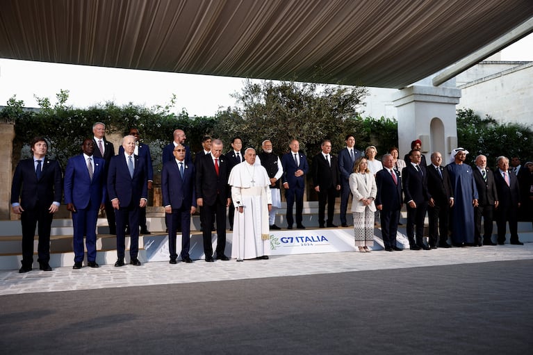 La foto del G7 en Italia. REUTERS/Guglielmo Mangiapane