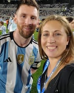 La foto que Eliana Pantano se sacó con Lionel después del partido ante Panamá.