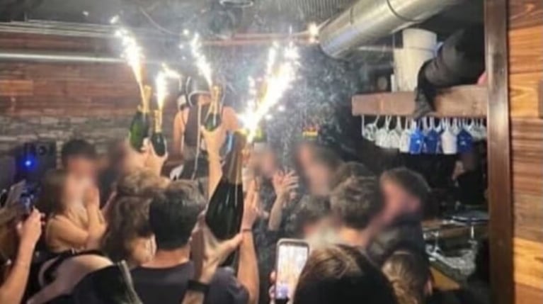 La foto que muestra cómo se originó el incendio fatal en un centro de esquí de Suiza