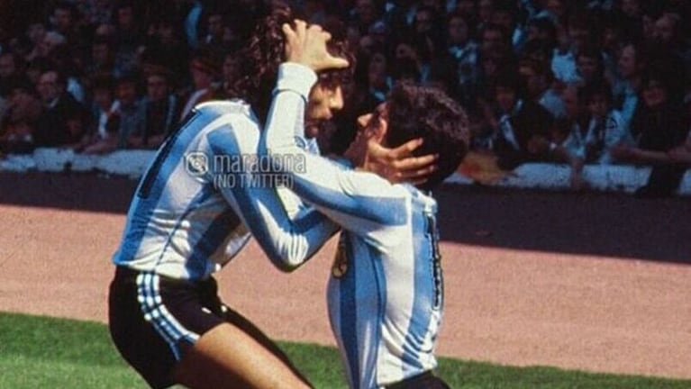 La foto que usó "La Rana" Valencia para saludar a Maradona por su cumpleaños