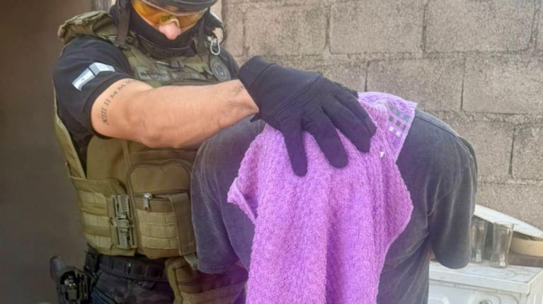 La FPA desbarató un punto de venta de drogas y detuvo a un hombre en Traslasierra.