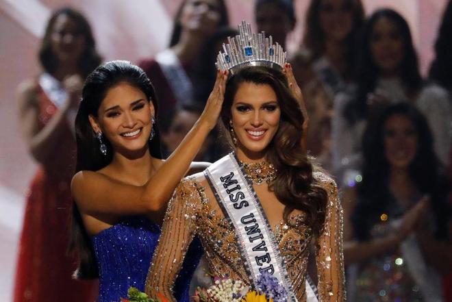 La francesa Iris Mittenaere es la nueva Miss Universo.