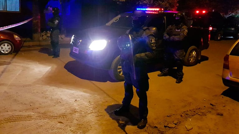 La Fuerza Policial Antinarcotráfico realizó el operativo en Almafuerte.