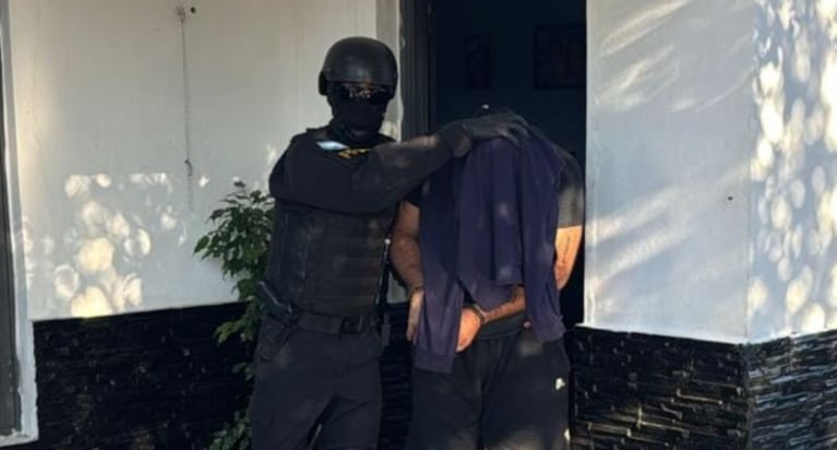 La Fuerza Policial Antinarcotráfico realizó el operativo en barrio Quintas San Jorge.