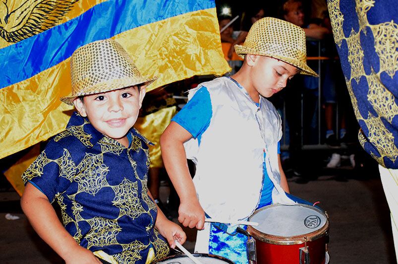 La gente disfrutó de una fiesta para toda la familia, a puro caraval y cuarteto. Foto: Dahy Terradas.