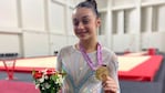 La gimnasta se quedó con la medalla de oro.