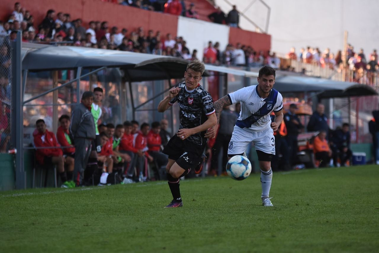 La Gloria abrió el campeonato en casa. Foto: Lucio Casalla / ElDoce.tv.