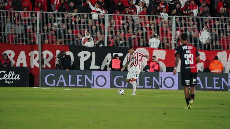 La Gloria dejó pasar una gran chance en Rosario.