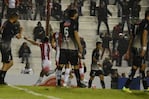 La Gloria festejó con un 3-2 sobre la hora en Alta Córdoba. Foto: Lucio Casalla / ElDoce.tv.