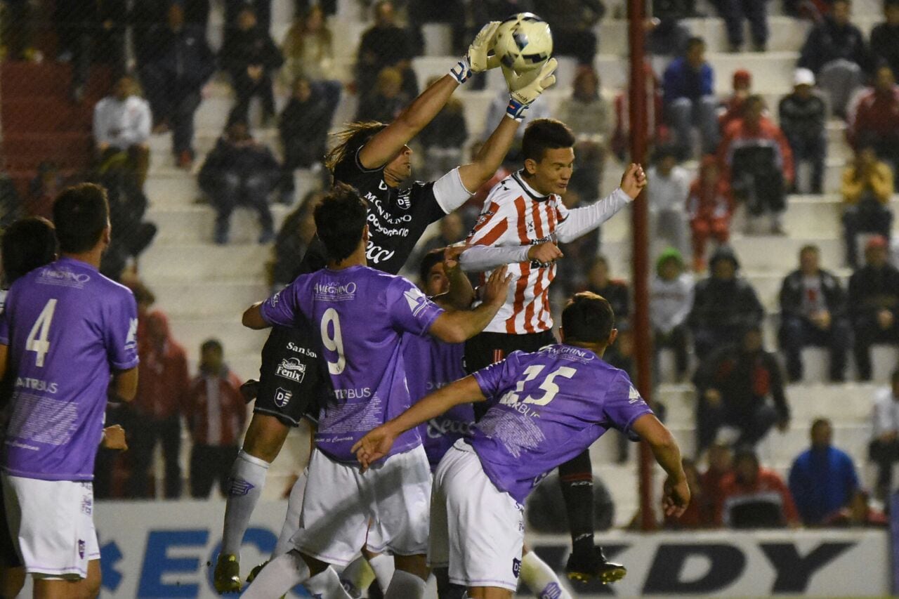 La Gloria no logró meter dos victorias al hilo como local y terminó 1-1. Foto: Lucio Casalla / ElDoce.tv.