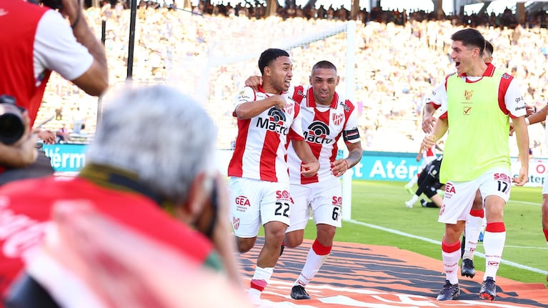 La Gloria quiere dar otro paso hacia el título.