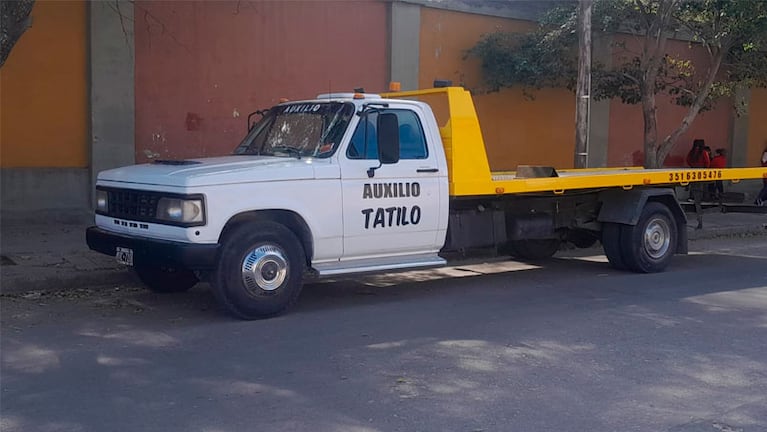 La grúa de auxilio robada en Córdoba.