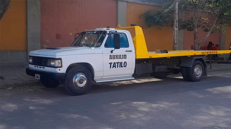 La grúa de auxilio robada en Córdoba.