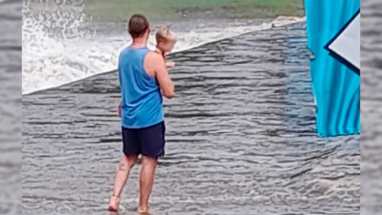 La imprudente actitud en el río de Santa Rosa de Calamuchita.