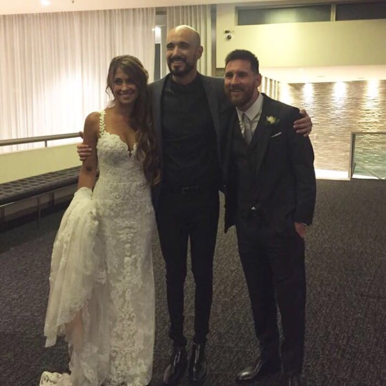 La increíble sorpresa de Abel Pintos a Messi en el casamiento después de dos días encerrado en una habitación