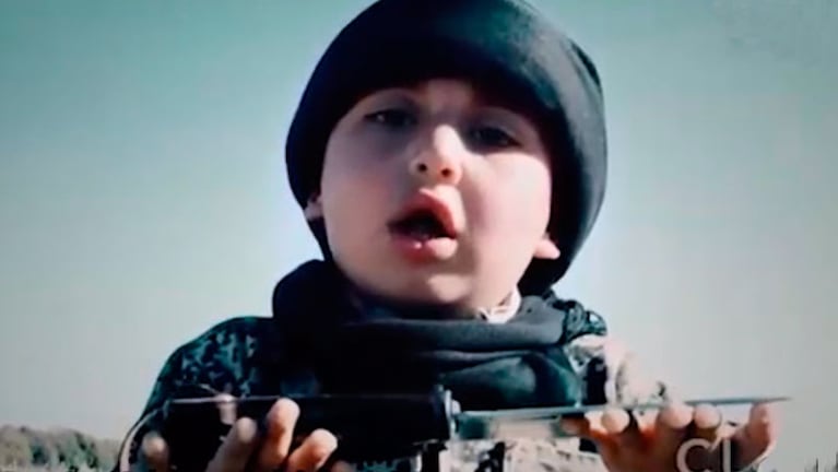 La inocencia de un niño arrebatada por el Estado Islámico.