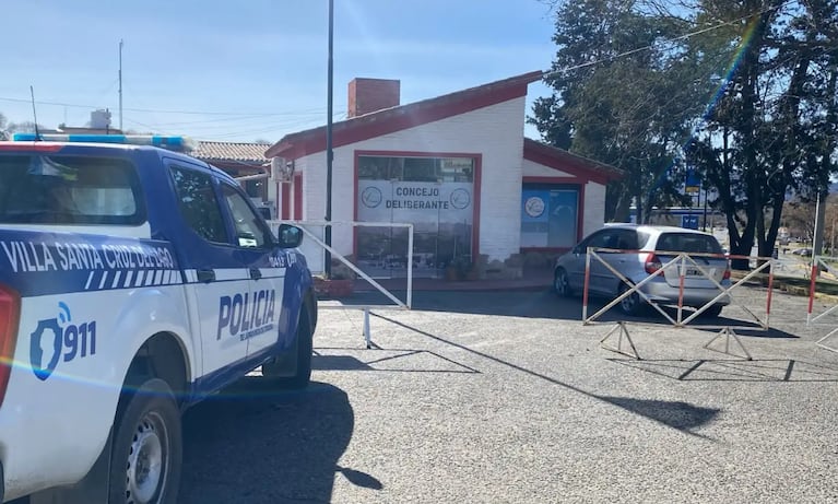 La intendenta interina de Villa Santa Cruz del Lago se negó a dejar el cargo cuando venció el plazo. Foto: El Diario de Carlos Paz.