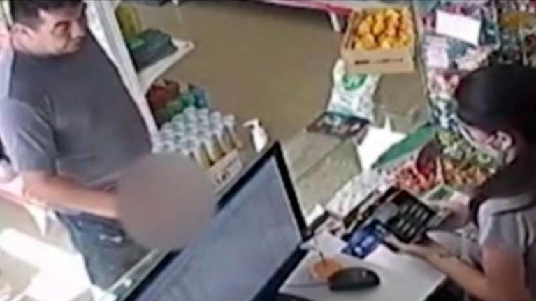 La intendenta Verónica Gazzoni le agradeció a todas las denunciantes.