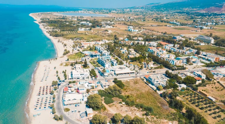La isla está en Grecia y permite trabajar y disfrutar de días libres.
