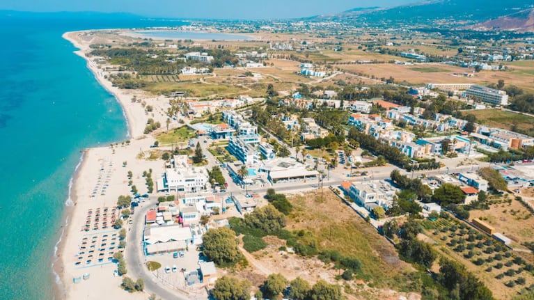 La isla está en Grecia y permite trabajar y disfrutar de días libres.