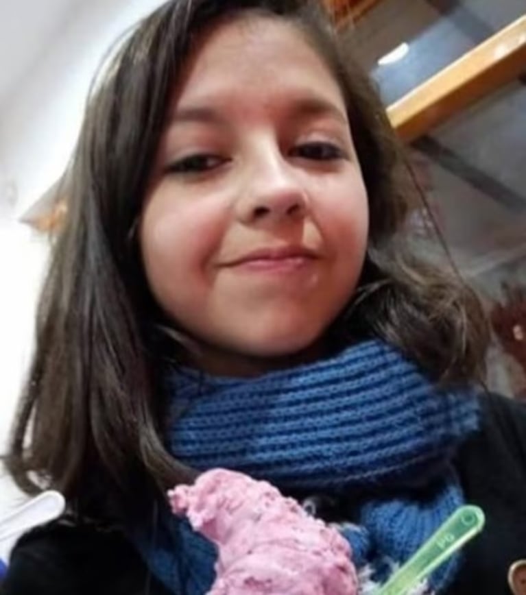 La joven de 22 años fue hallada muerta en su casa.