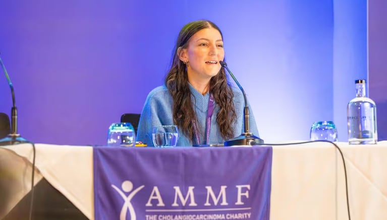 La joven de 29 años tuvo sus primeros síntomas a los 27.