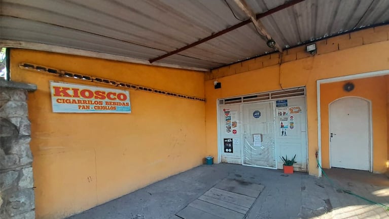La joven fue asesinada cuando salía de comprar en un kiosco.
