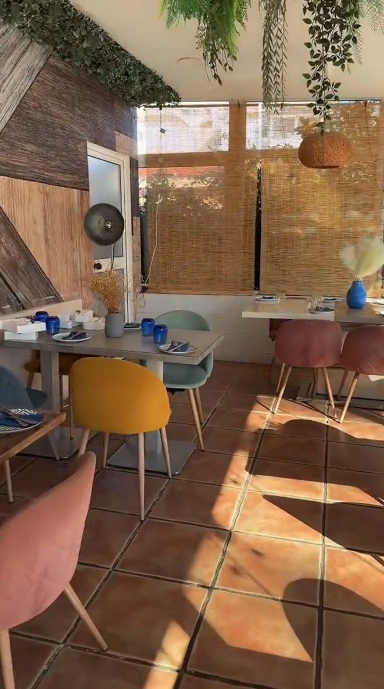 La joven no podía creer el departamento que alquiló. Captura de imagen del video subido a TikTok por @paooooola (TIKTOK).