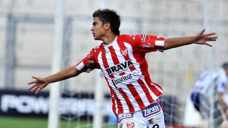 La Joya en casa: Dybala volvió a Instituto y visitó La Agustina