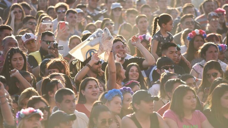 La juventud se prepara para recibir a la Primavera en Córdoba.