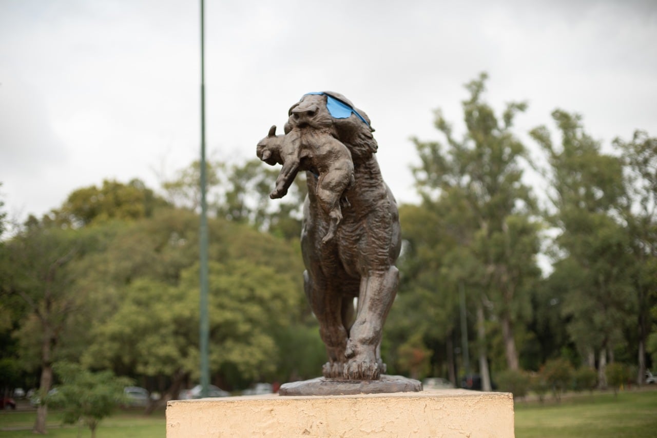 La Leona, en el Parque Sarmiento. 