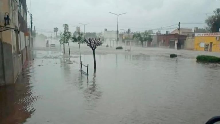 La lluvia complicó al sur de Córdoba y sigue el alerta: cuándo llegaría a la capital