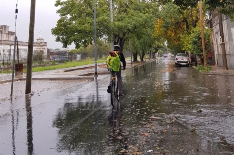 La lluvia dijo presente durante varias horas el viernes.