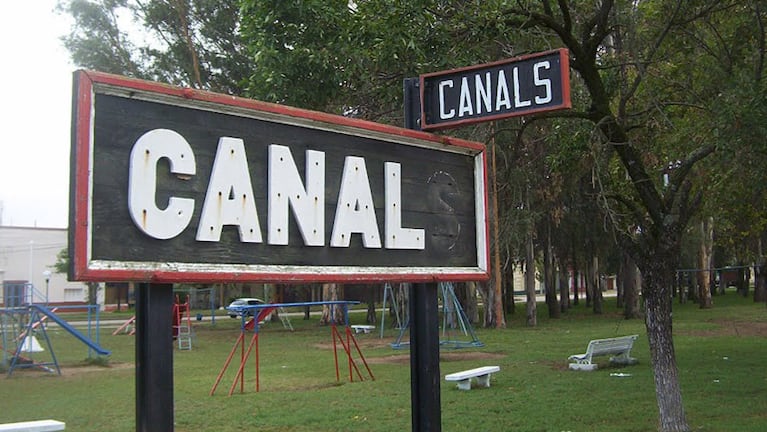 La localidad de Canals, conmocionada por el crimen