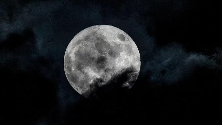 La Luna llena de junio se da en el grado 20 del signo Sagitario.