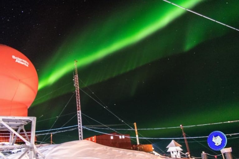 La magnífica aurora polar en la Antártida argentina