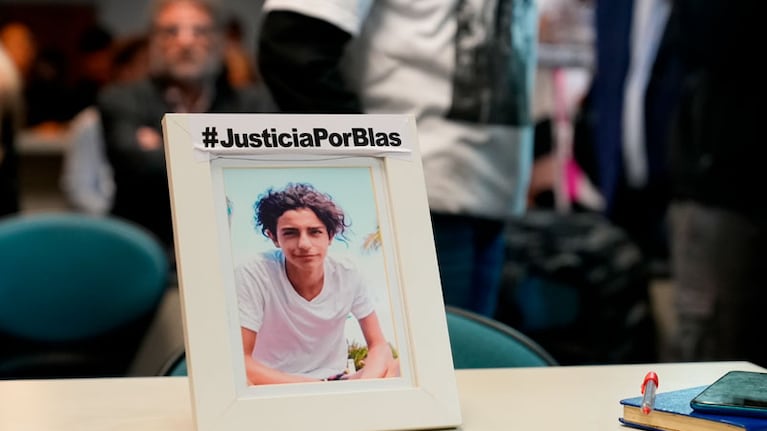 La mamá de Blas y la diputada Brouwer de Koning presentaron el proyecto. Foto: Lucio Casalla/El Doce.