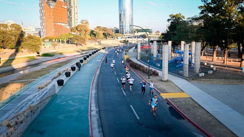 La Maratón Ciudad de Córdoba en el 452° aniversario de la capital.